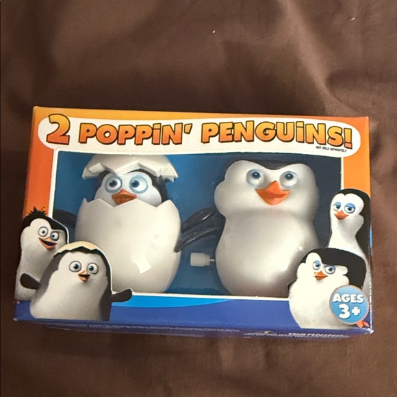 Dreamworks Other - Penguins of Madagascar 2 Poppin’ Penguins Spring Gift Pack – New in Box